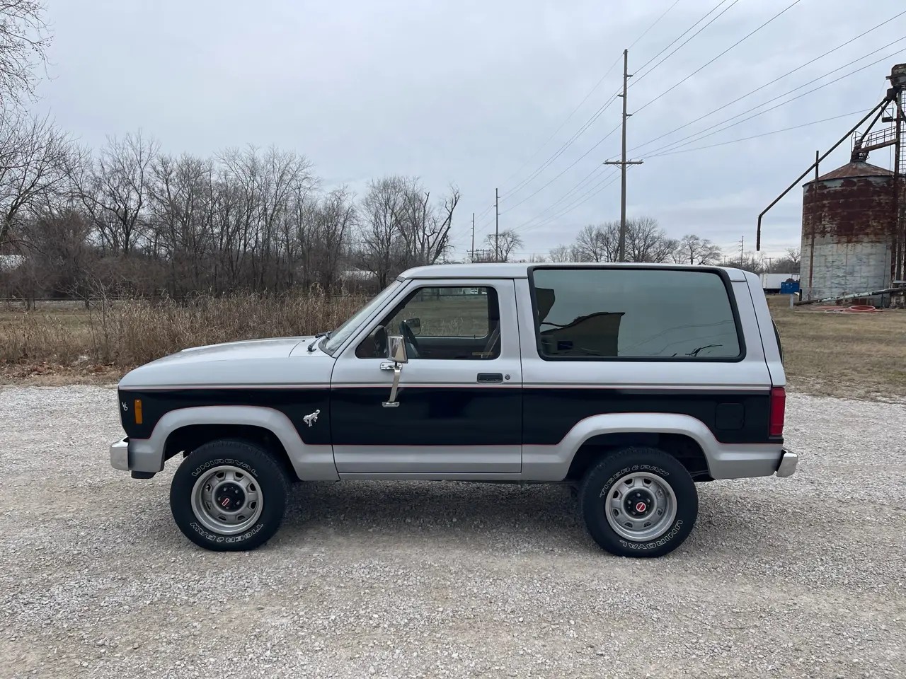 1985 Ford Bronco II Base