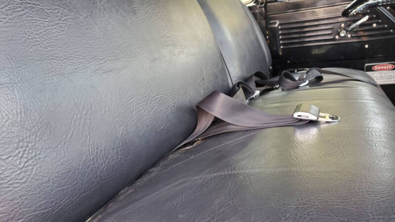 1989 Ford C-8000 Firetruck