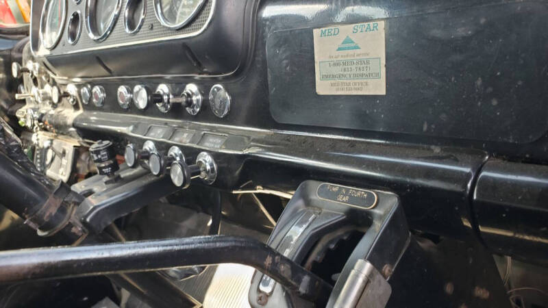 1989 Ford C-8000 Firetruck