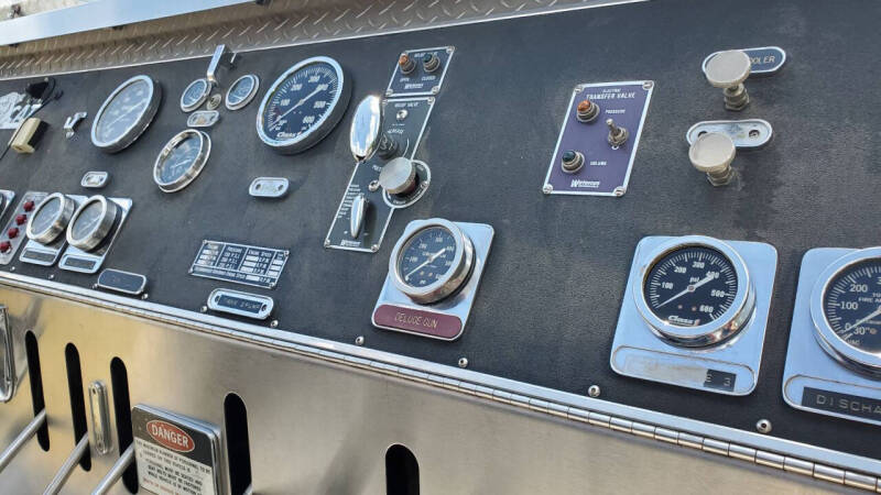 1989 Ford C-8000 Firetruck