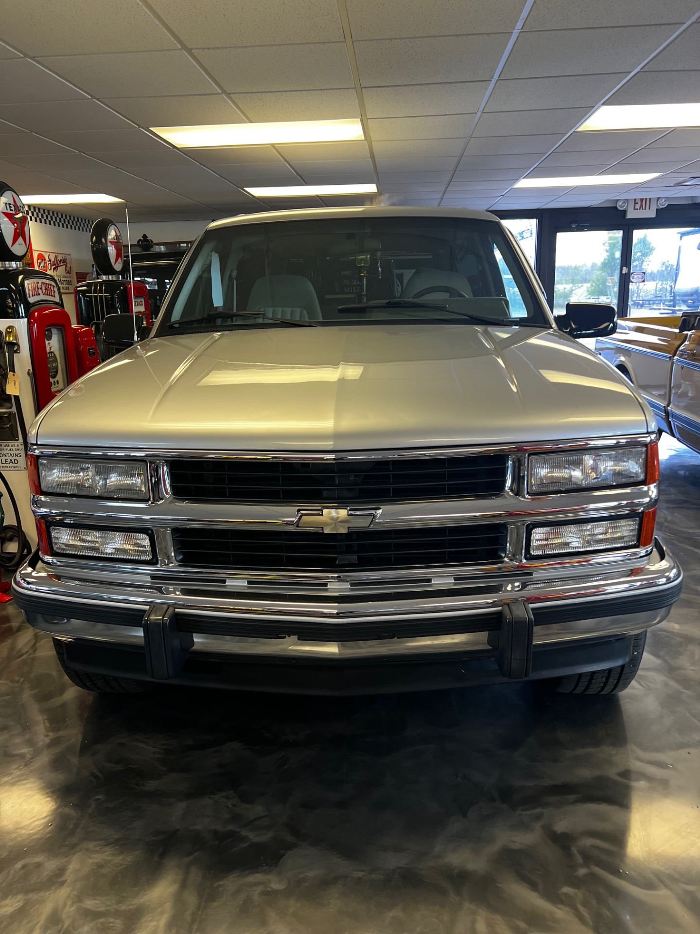 1992 Chevrolet Blazer Tahoe 4×4 2dr