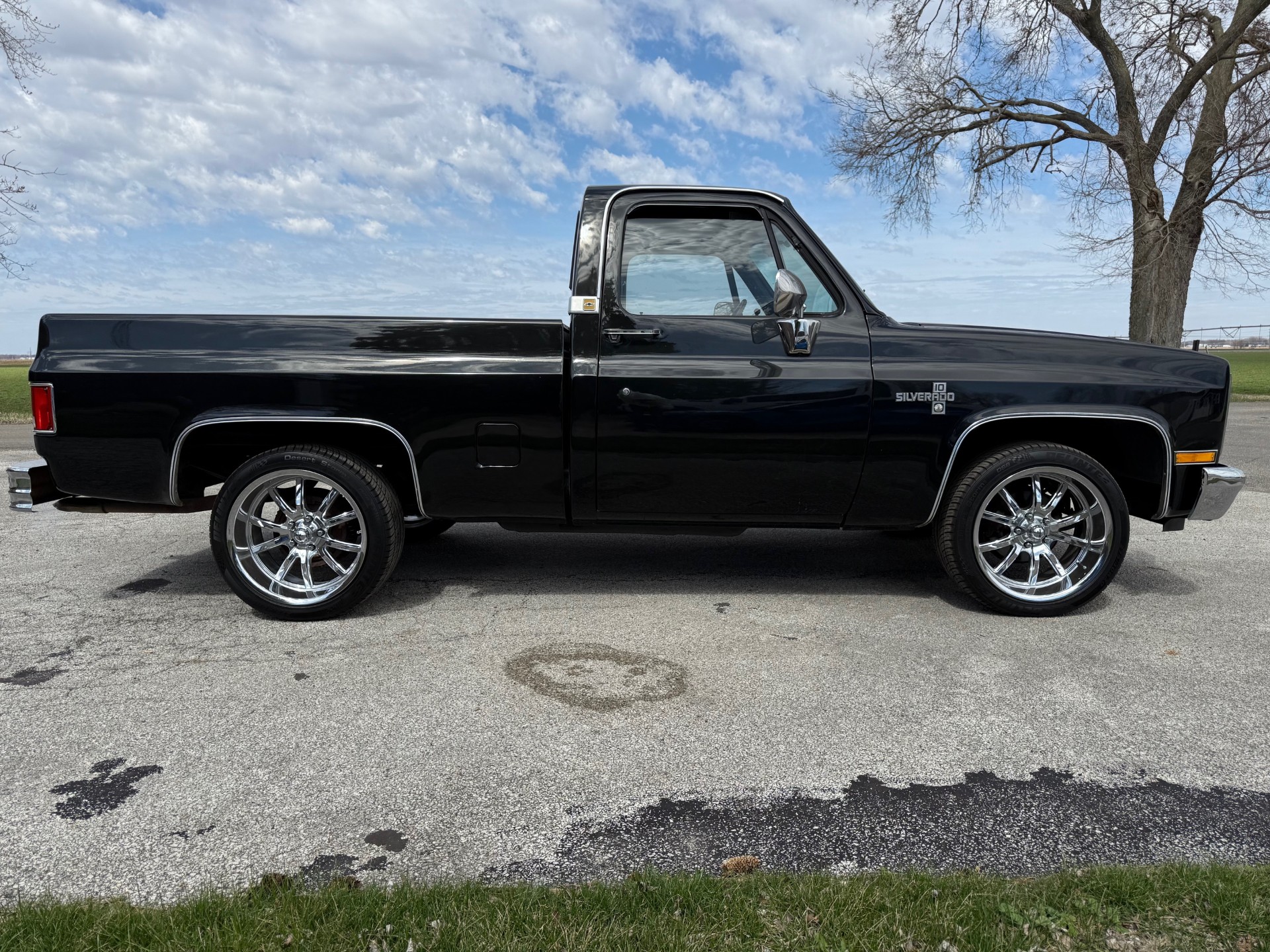 1987 Chevrolet R10 Pickup SWB