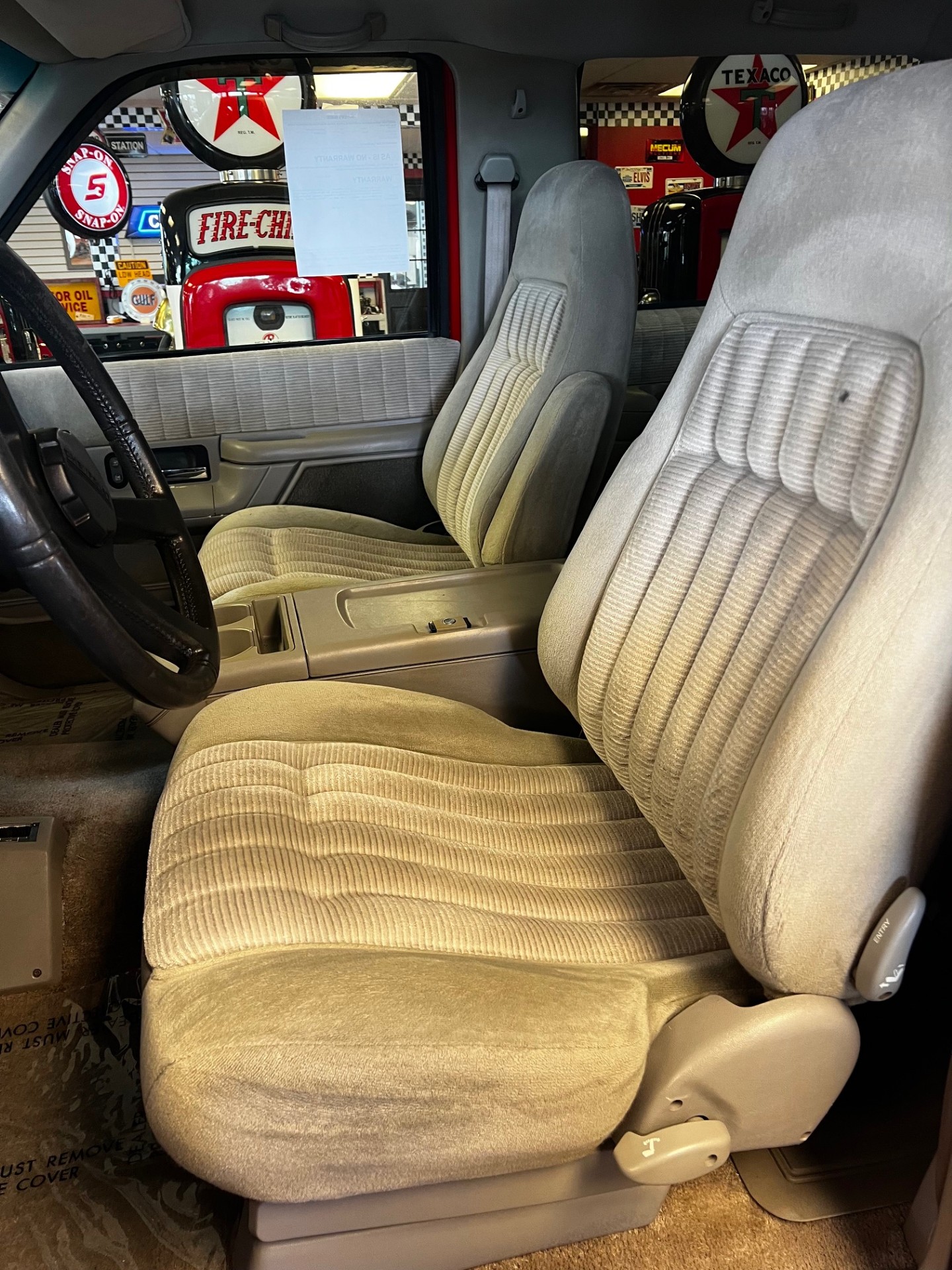 1992 Chevrolet Blazer Tahoe 4×4 2dr