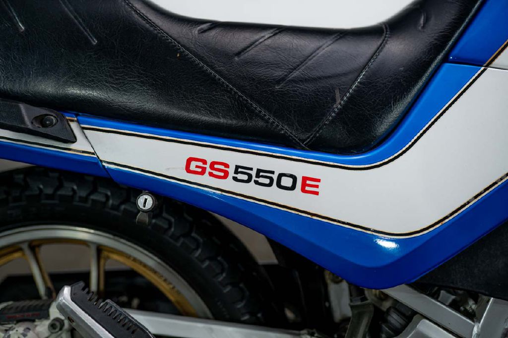 1985 Suzuki GS550E Motorcycle