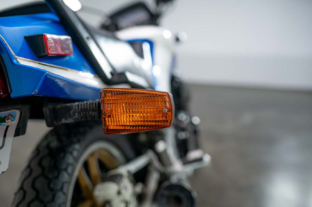 1985 Suzuki GS550E Motorcycle