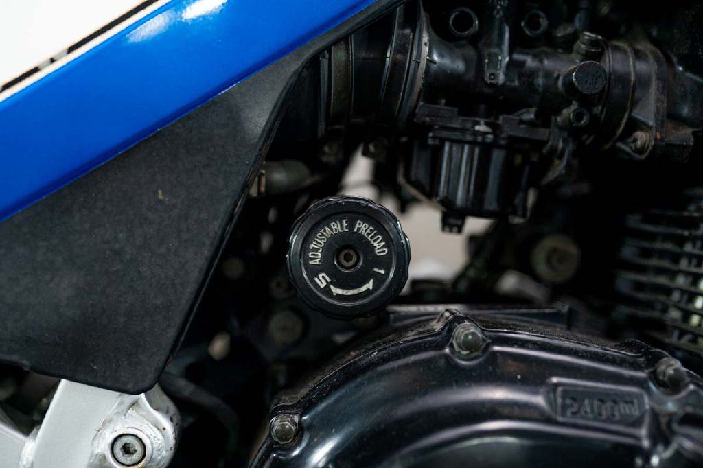 1985 Suzuki GS550E Motorcycle