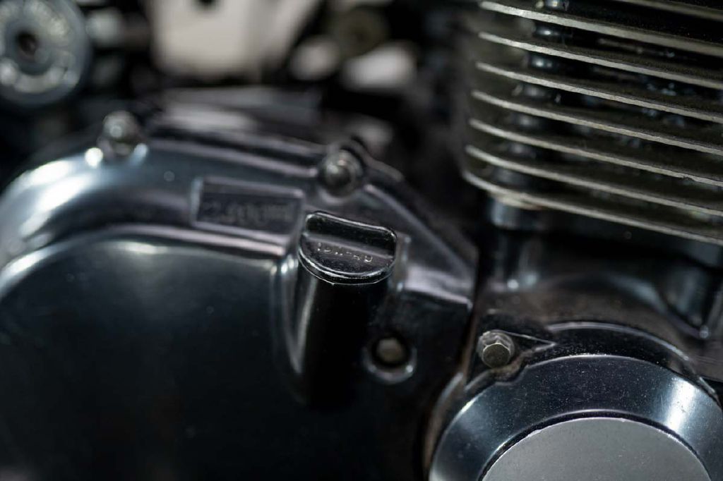 1985 Suzuki GS550E Motorcycle