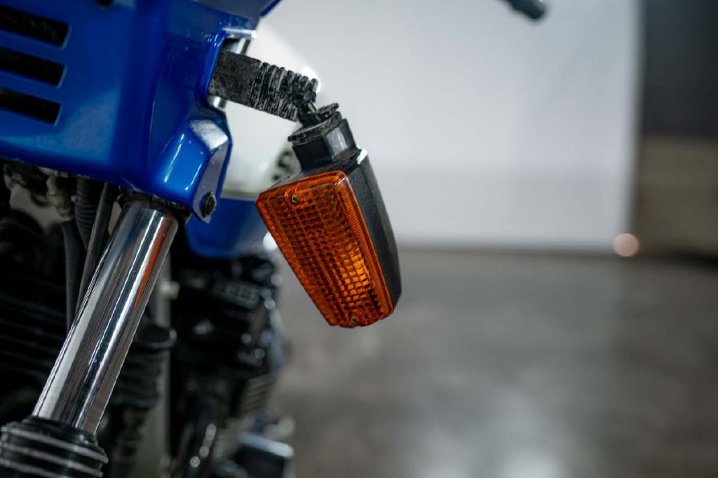 1985 Suzuki GS550E Motorcycle