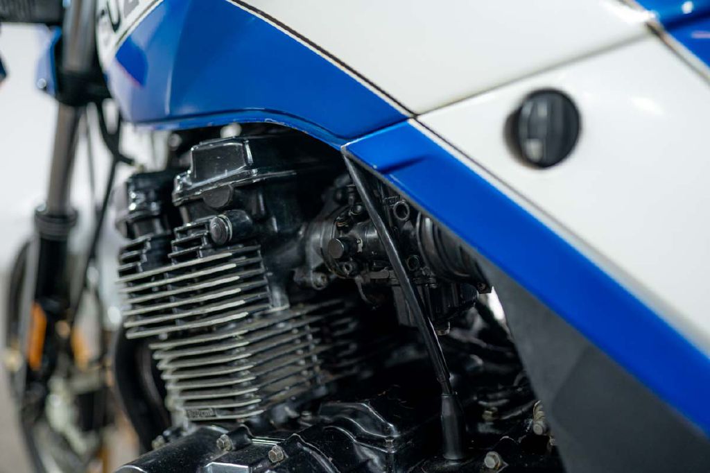 1985 Suzuki GS550E Motorcycle