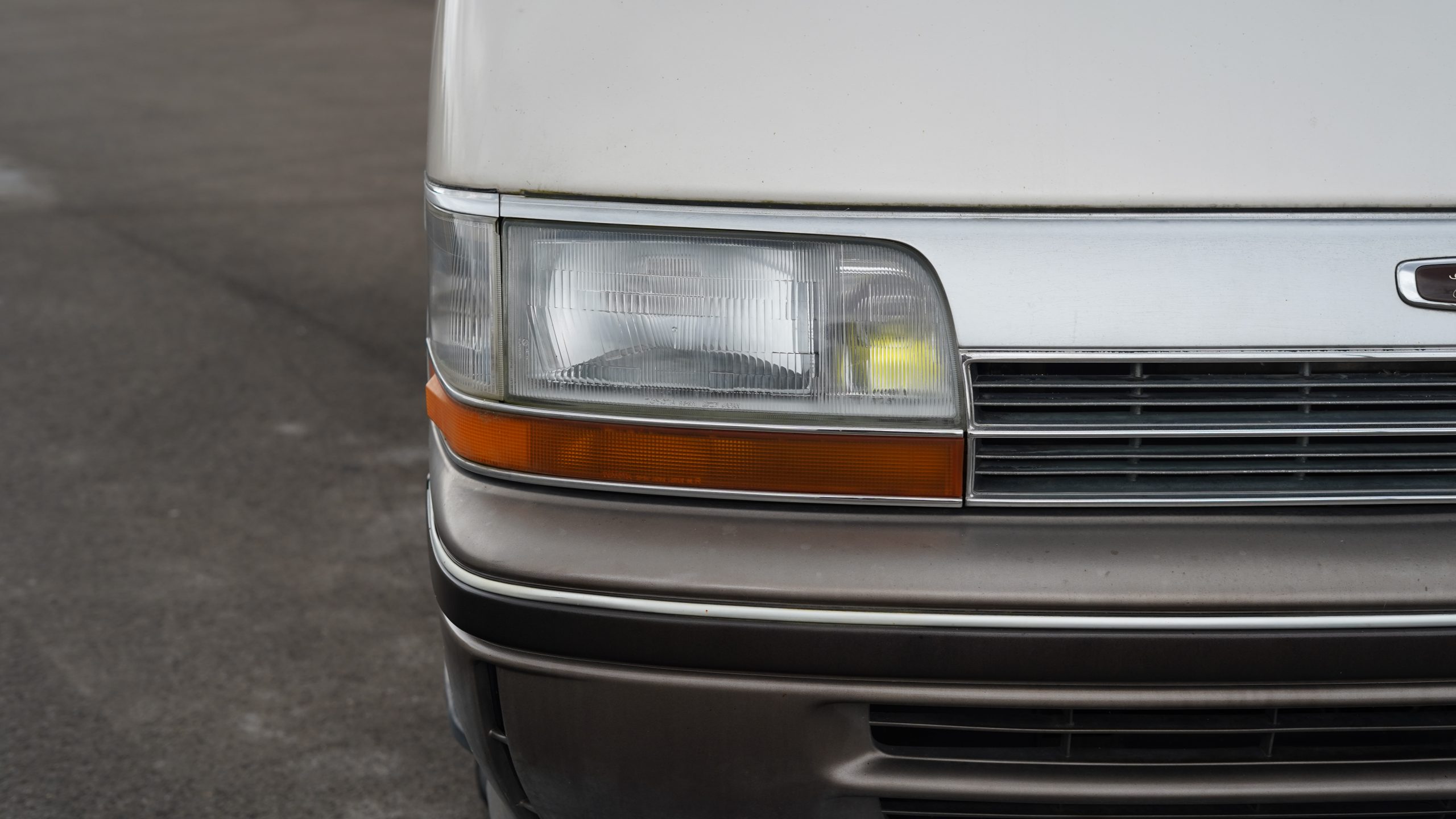 1992 Toyota Hi Ace Super Custom LTD