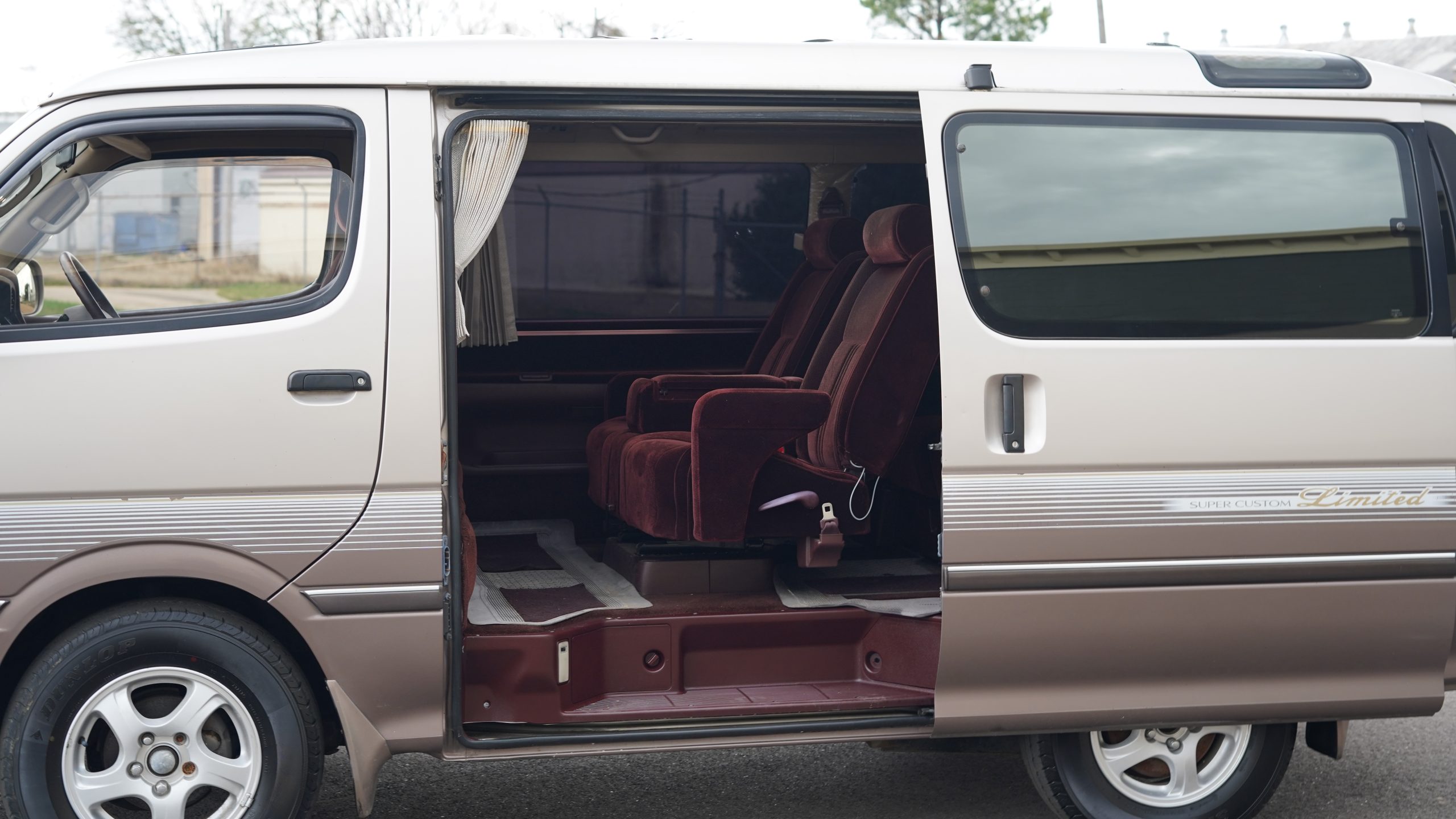 1992 Toyota Hi Ace Super Custom LTD