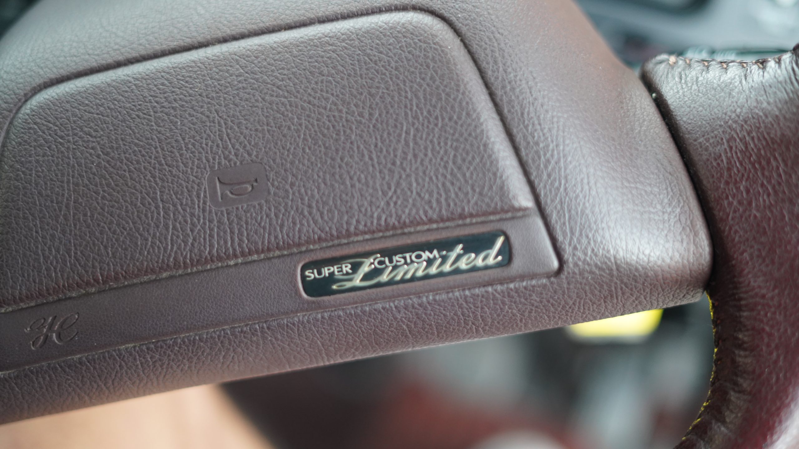 1992 Toyota Hi Ace Super Custom LTD