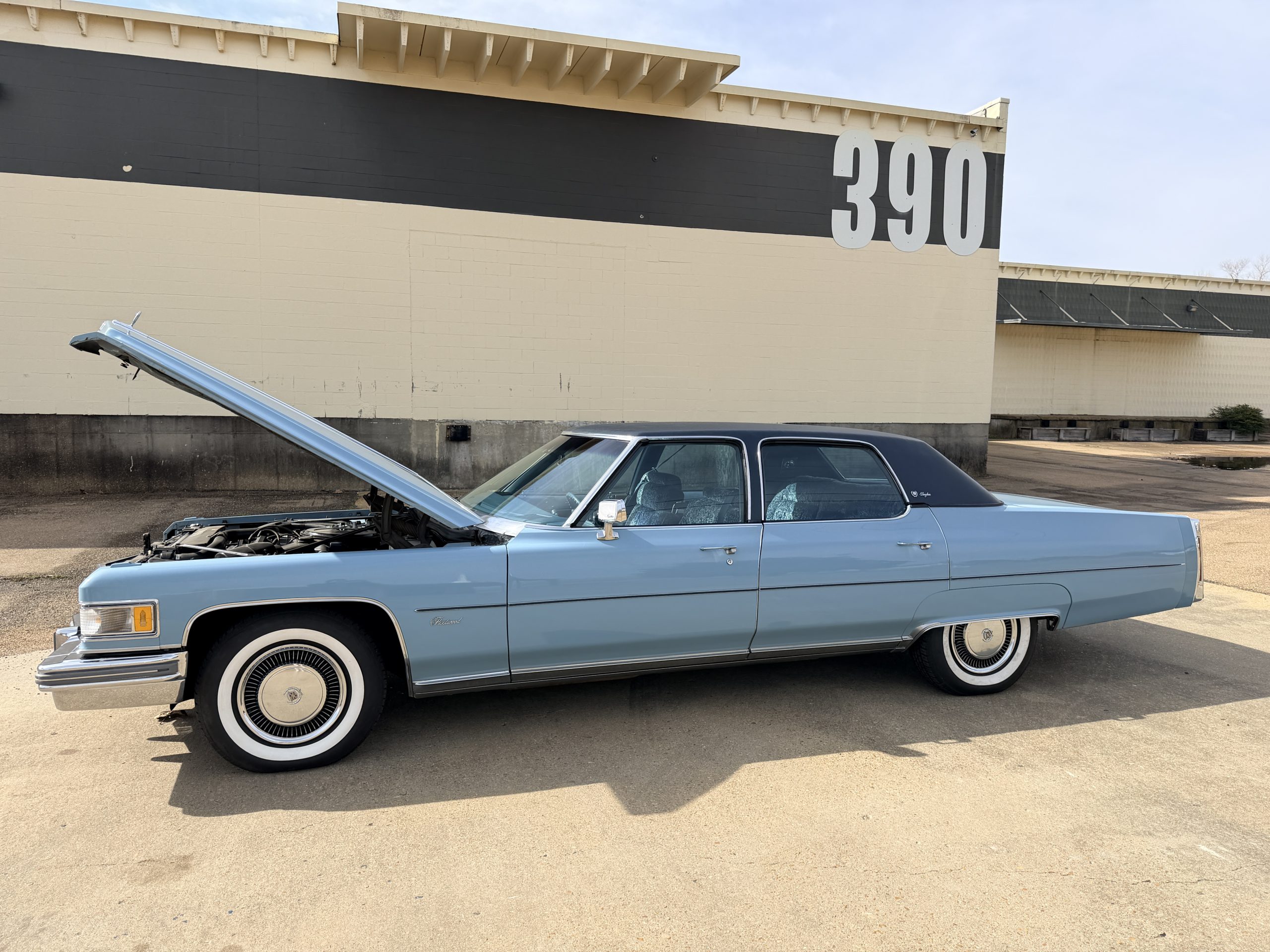 1975 Cadillac Fleetwood Brougham