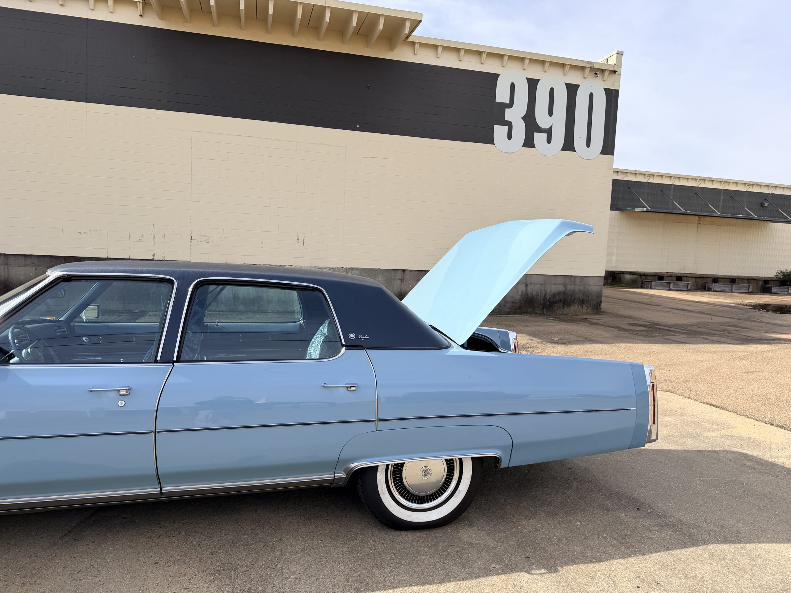 1975 Cadillac Fleetwood Brougham