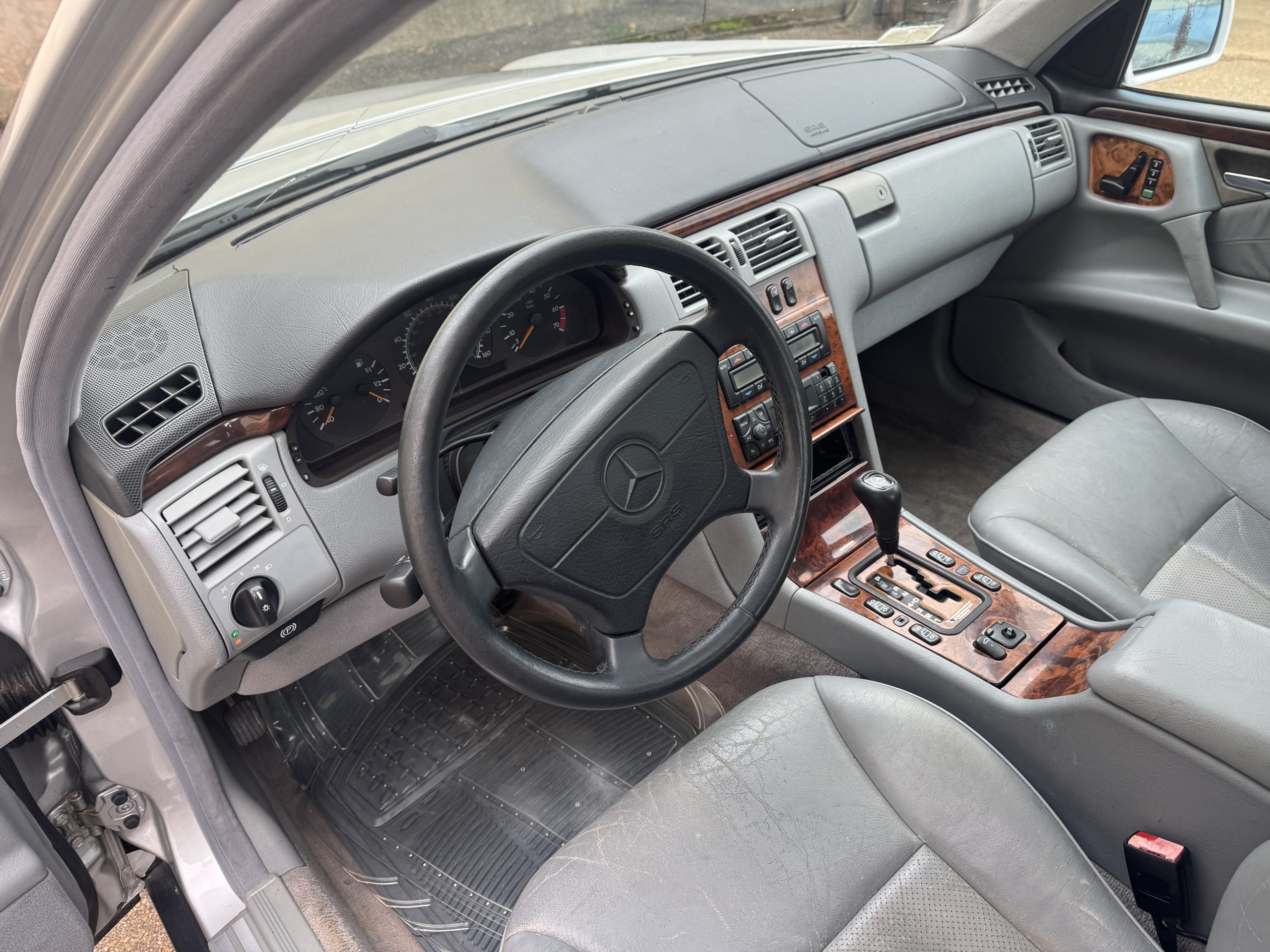 1999 Mercedes-Benz E430