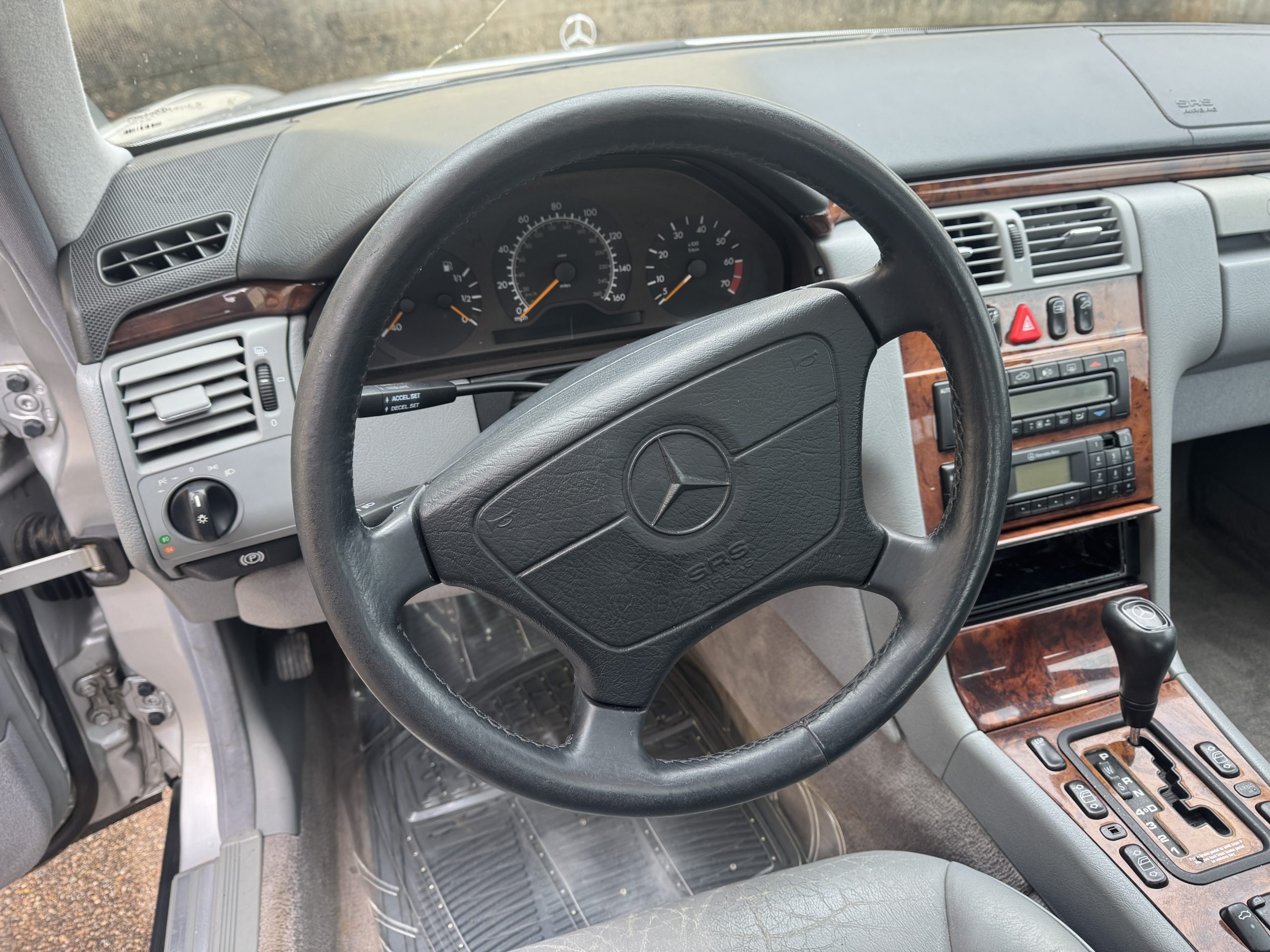 1999 Mercedes-Benz E430