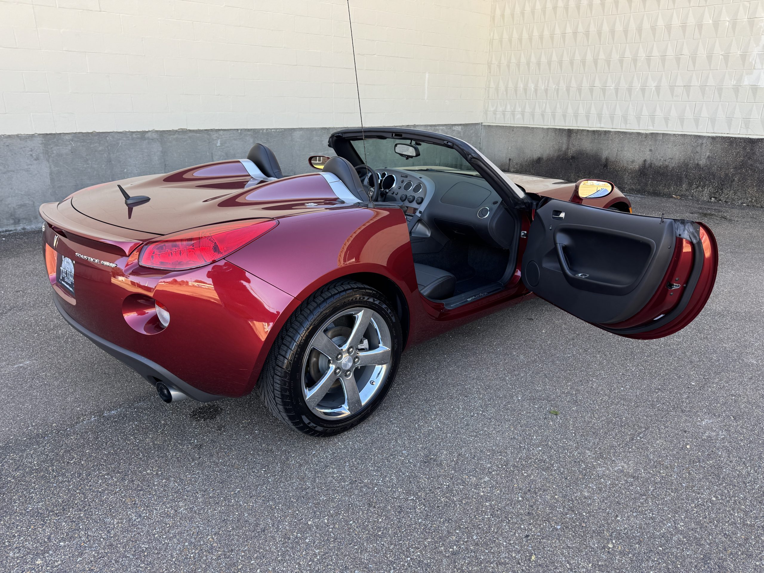 2009 Pontiac Solstice Convertible