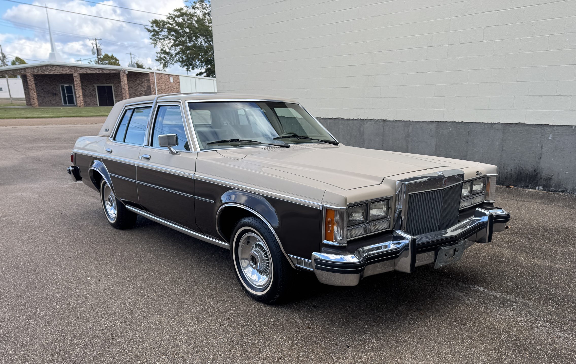 1979 Lincoln Versailles