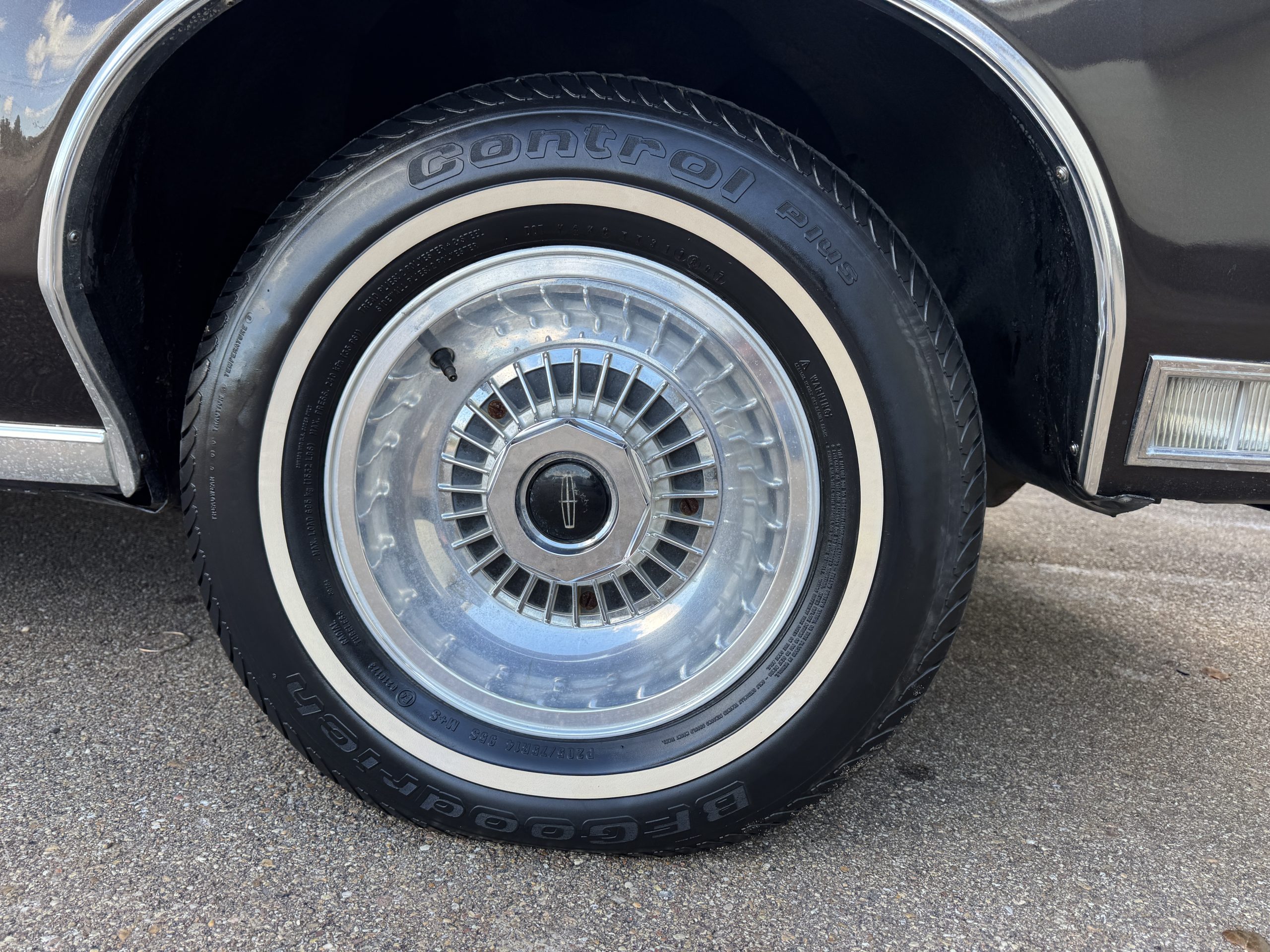 1979 Lincoln Versailles