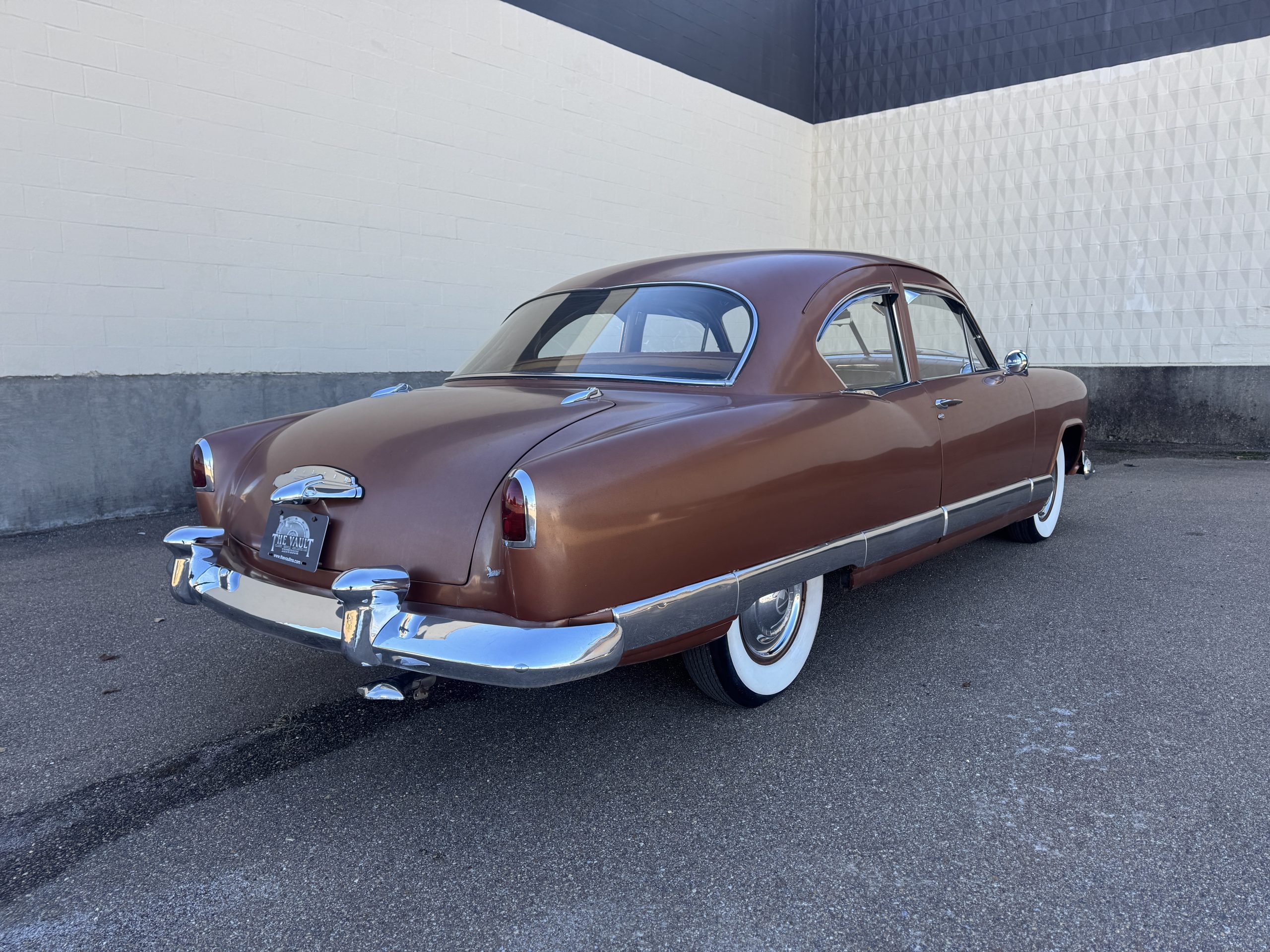 1951 Kaiser Deluxe