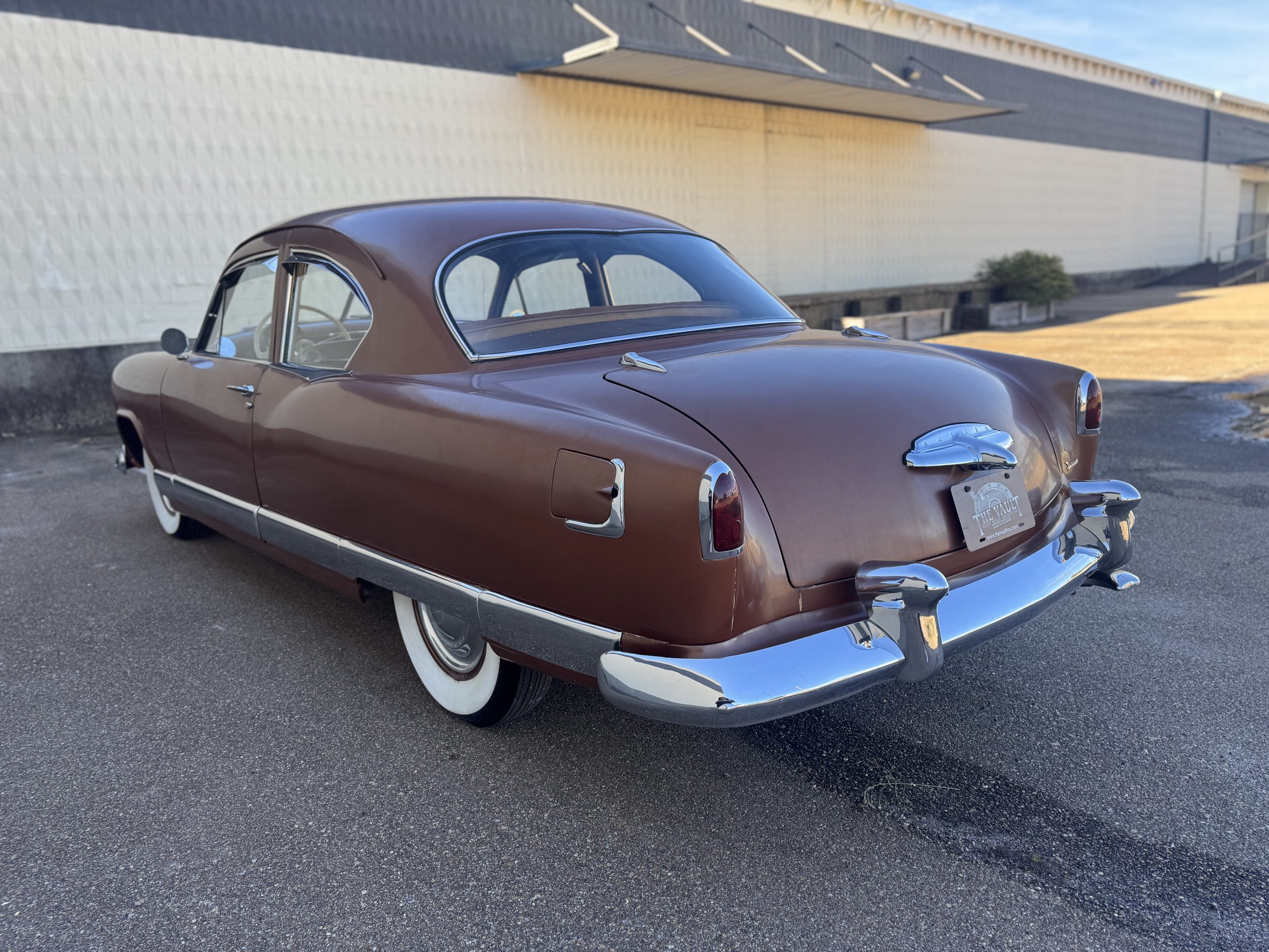 1951 Kaiser Deluxe
