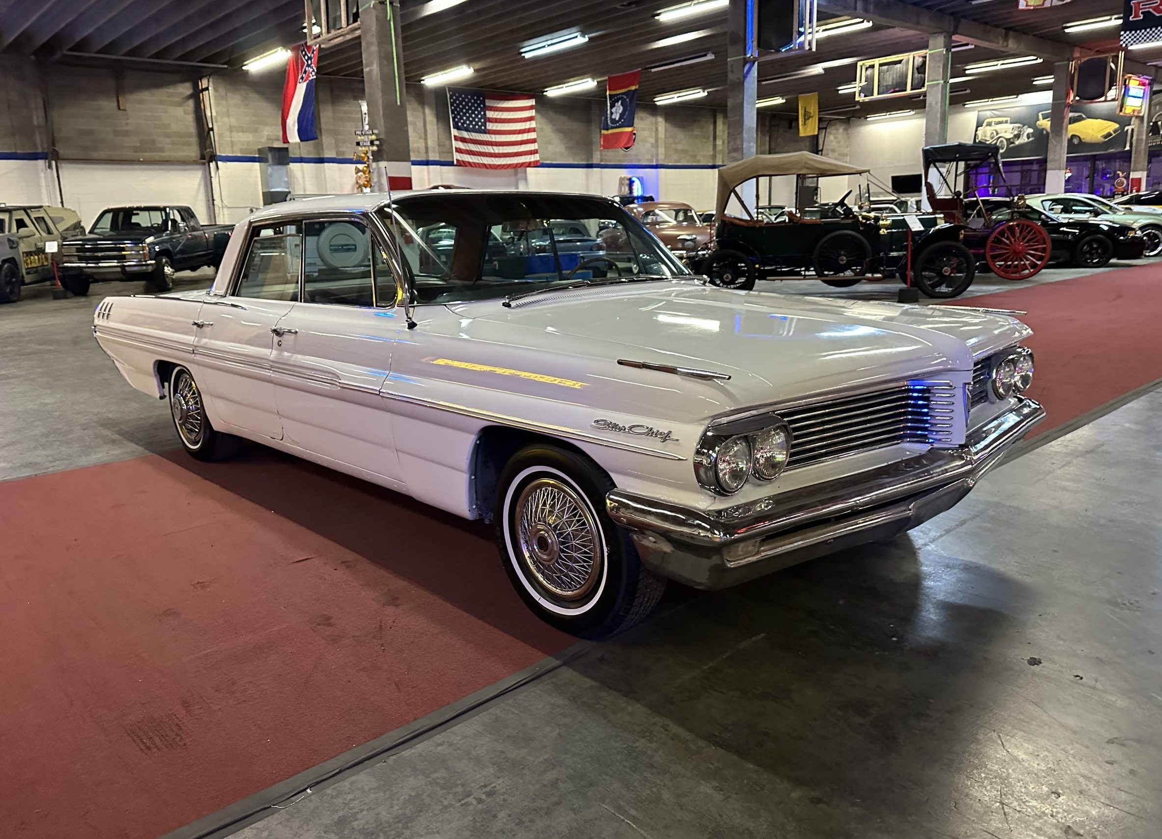 1962 Pontiac Star Chief Vista Hardtop