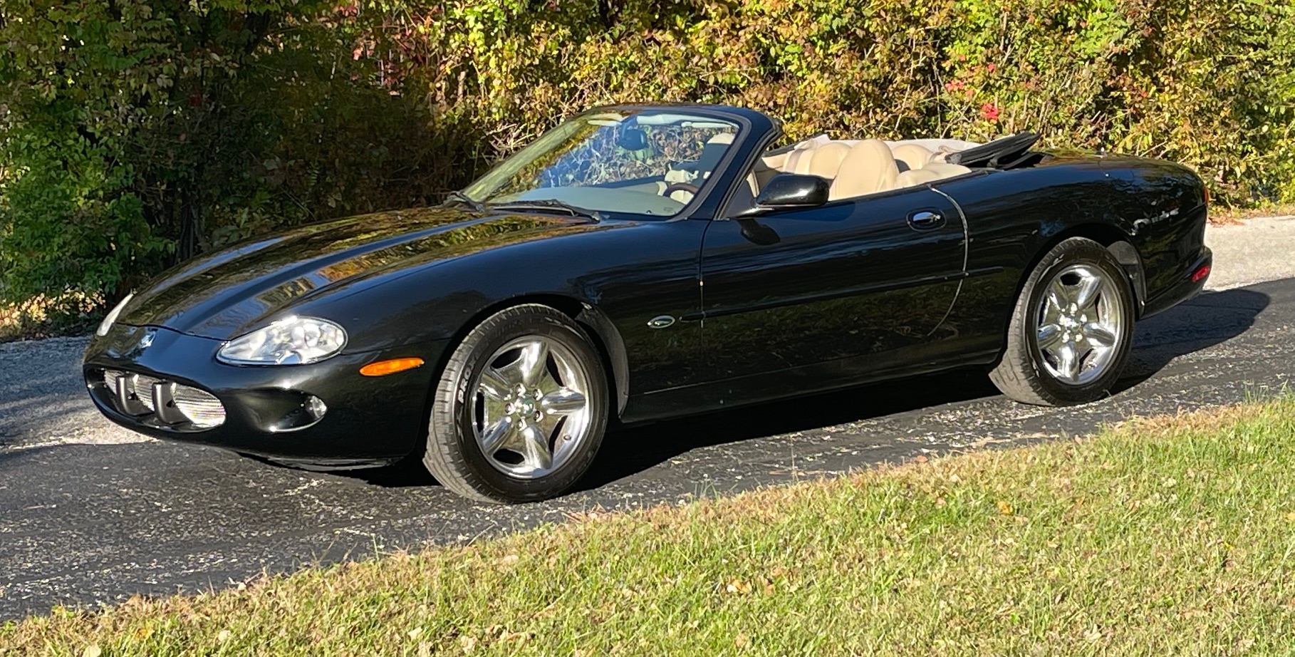 1998 Jaguar XK Cabriolet