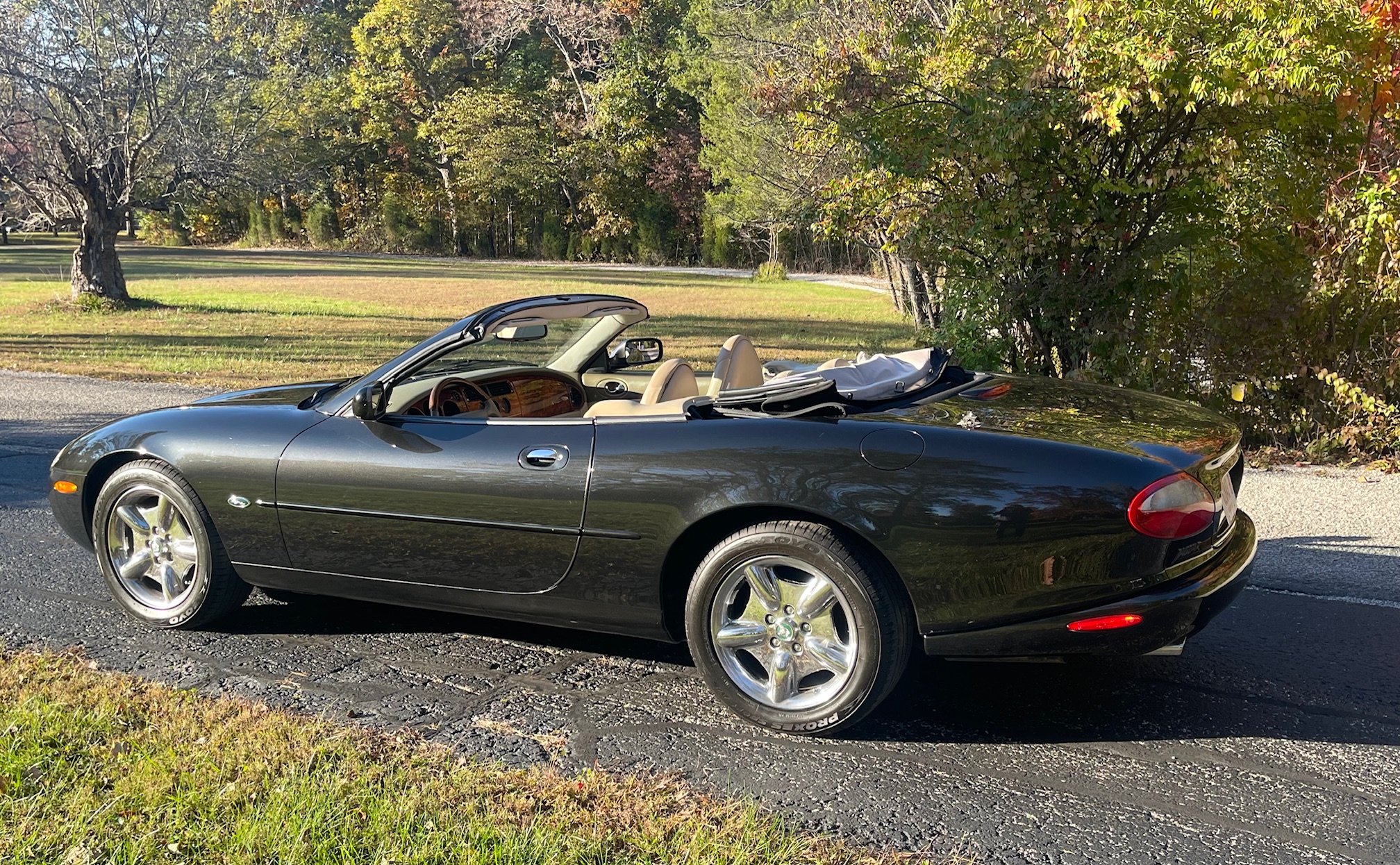1998 Jaguar XK Cabriolet
