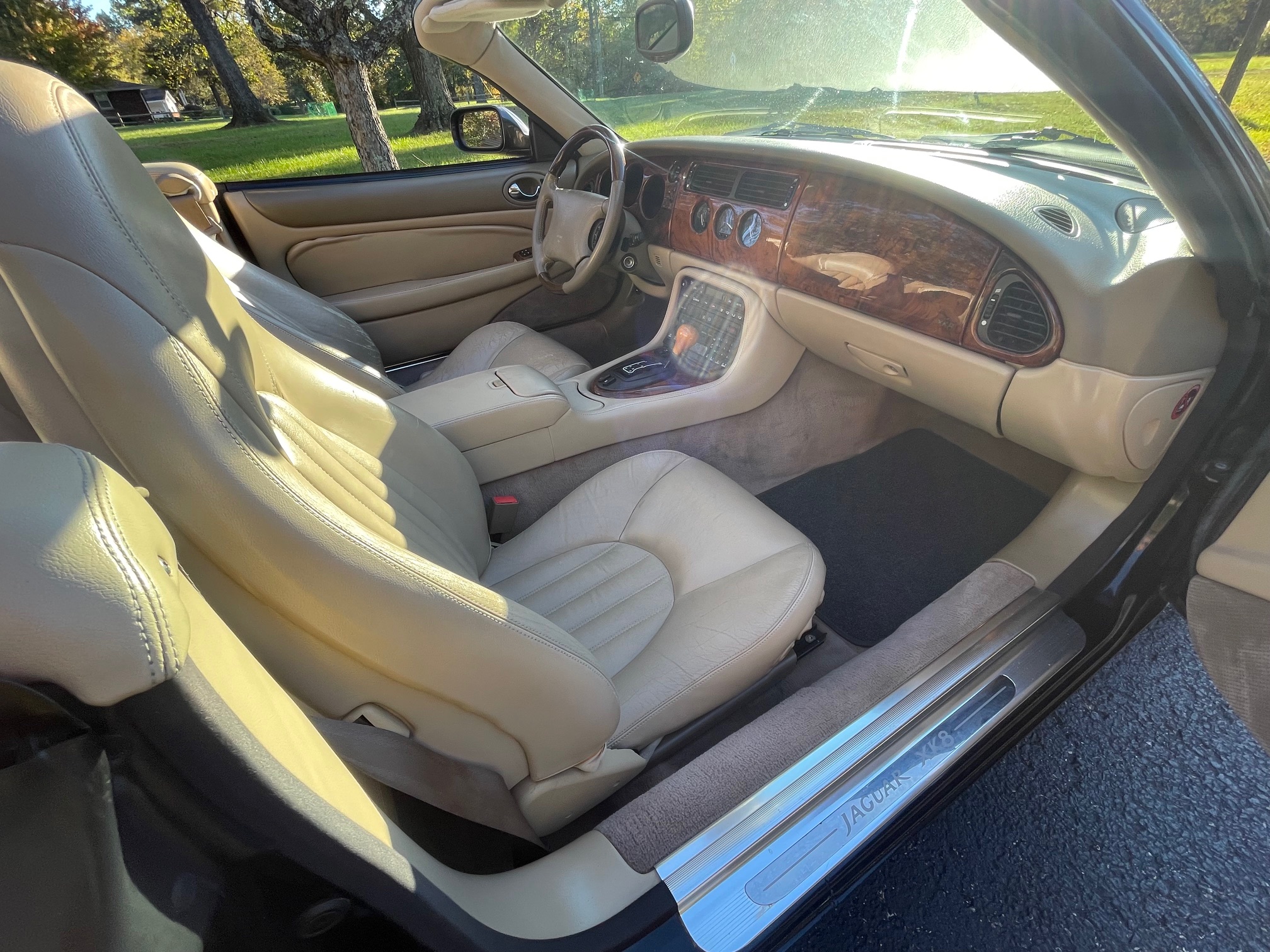 1998 Jaguar XK Cabriolet