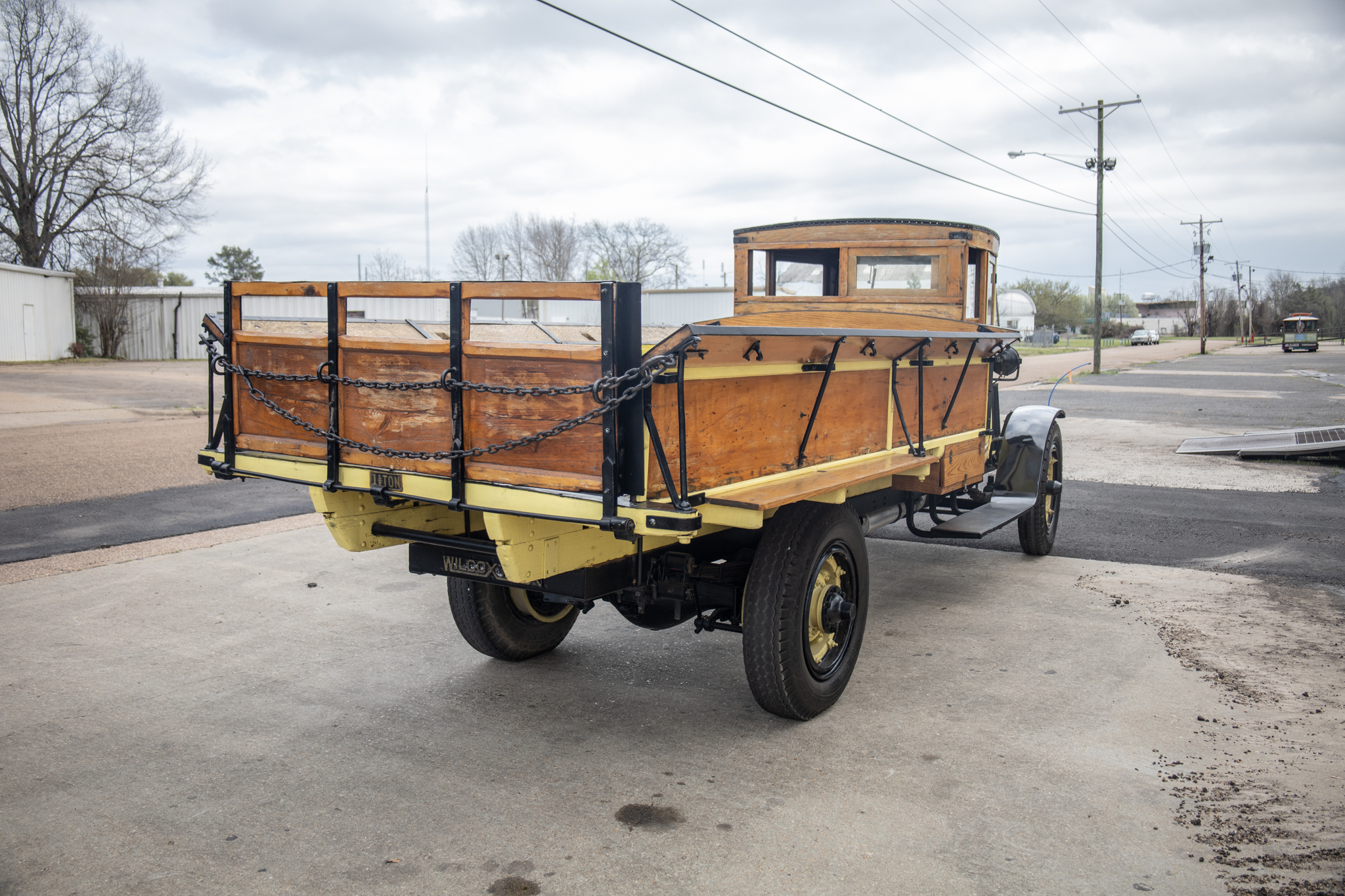 1925 Wilcox Trux 1 1/2 Ton
