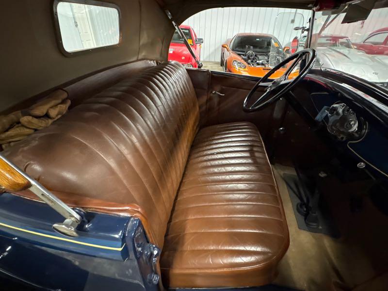 1931 Ford Model A Deluxe Roadster