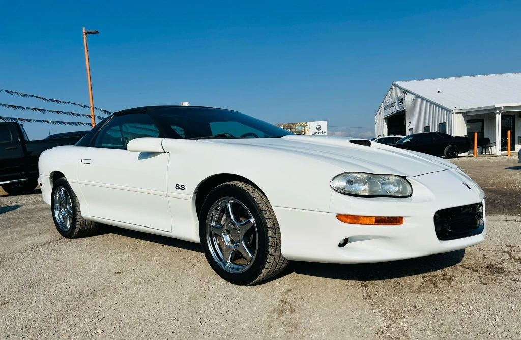 2002 Chevrolet Camaro SS Coupe
