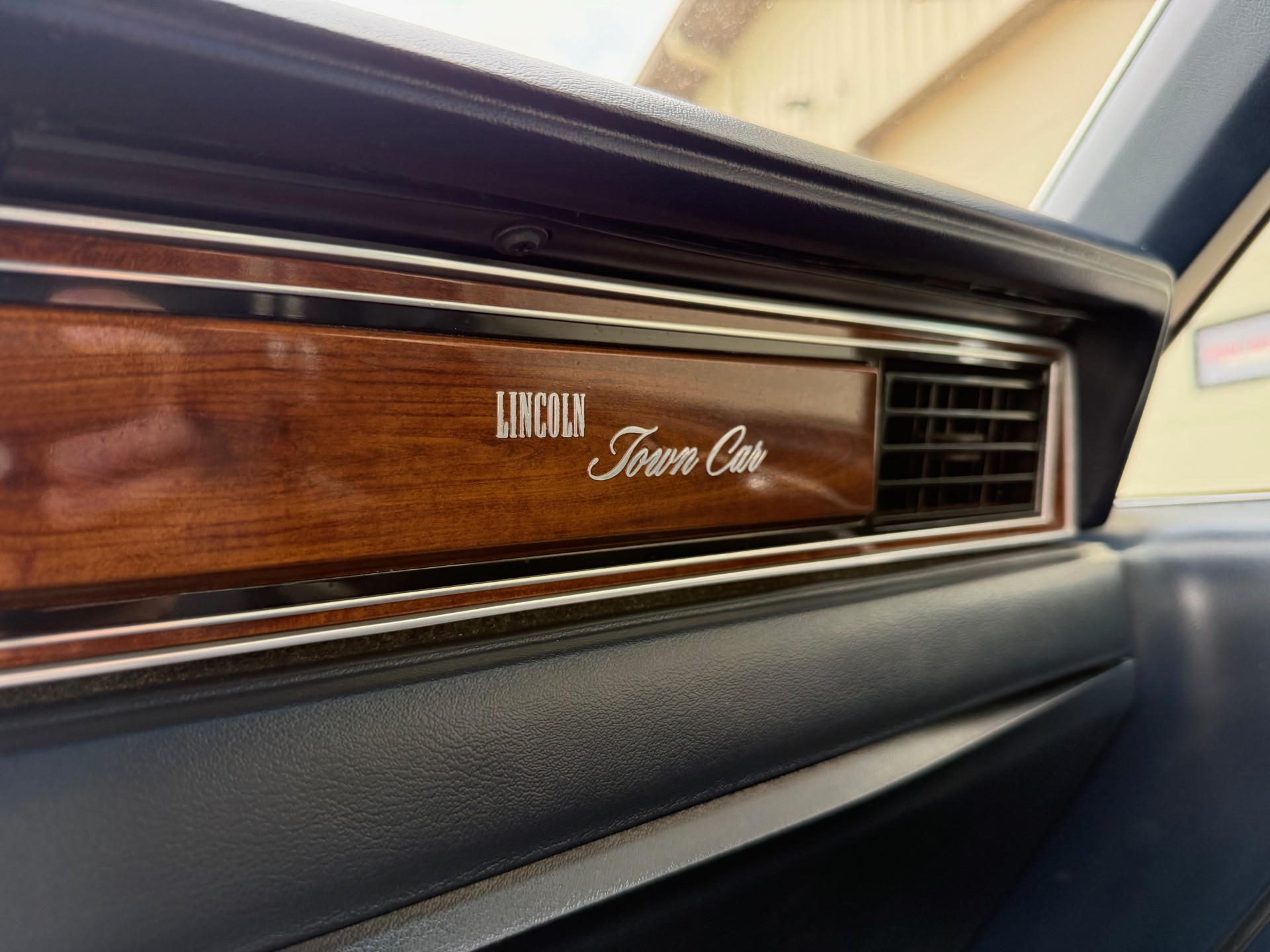 1989 Lincoln Town Car