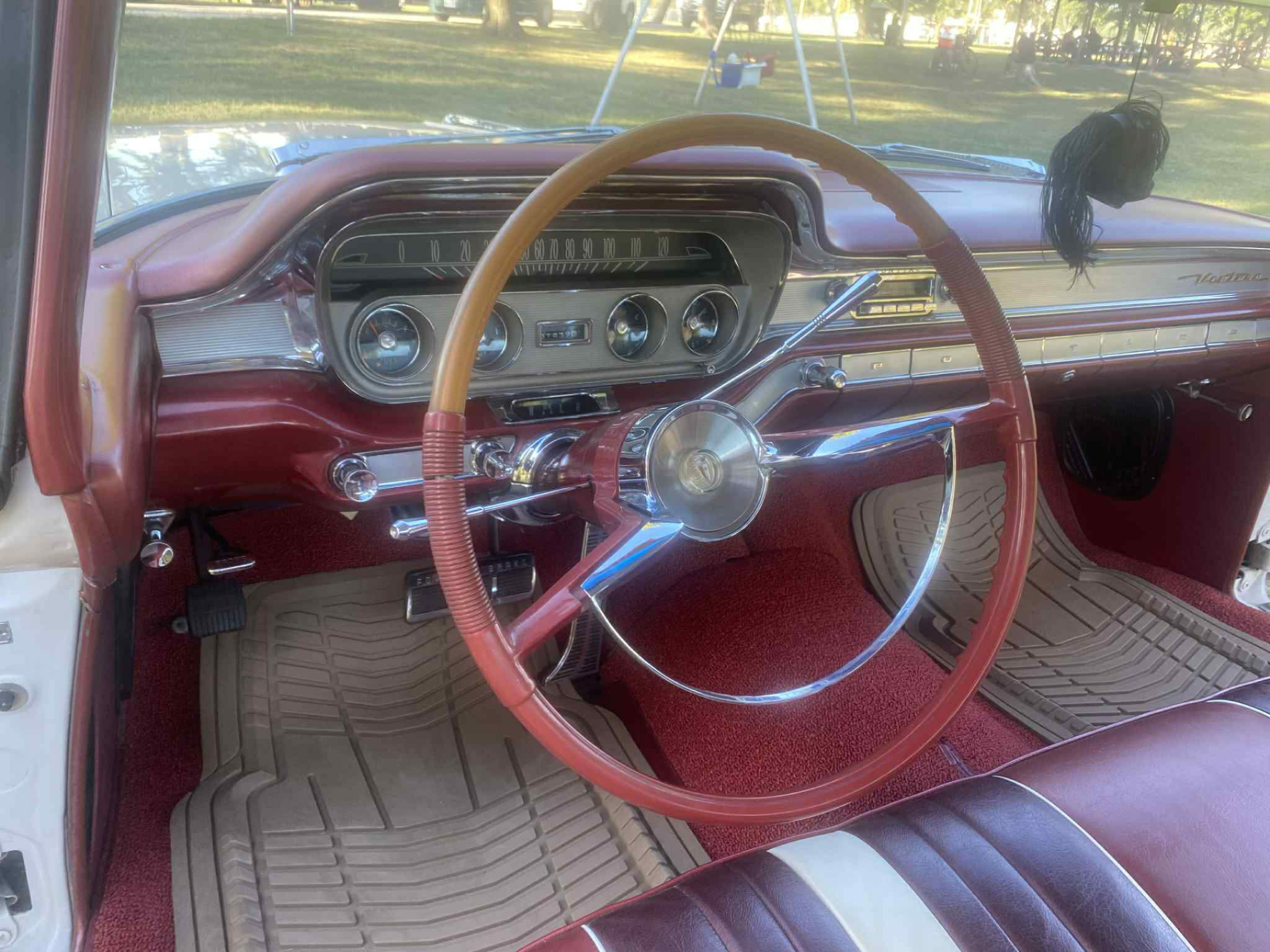 1960 Pontiac Ventura