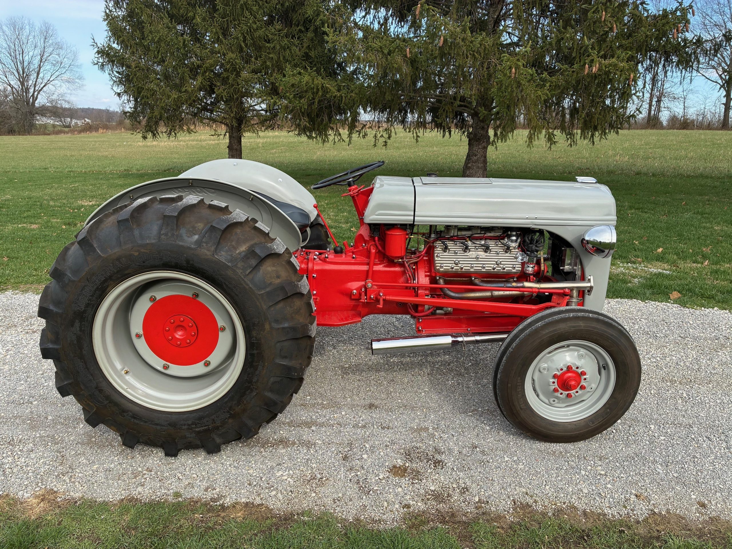 1947 Ford Tractor Flathead V8