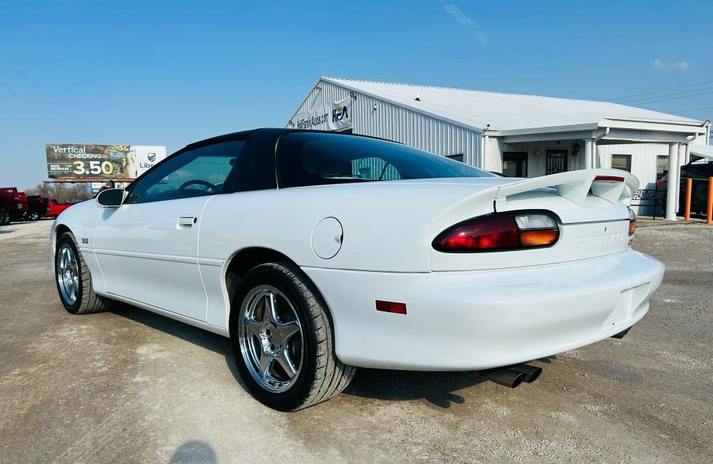 2002 Chevrolet Camaro SS Coupe