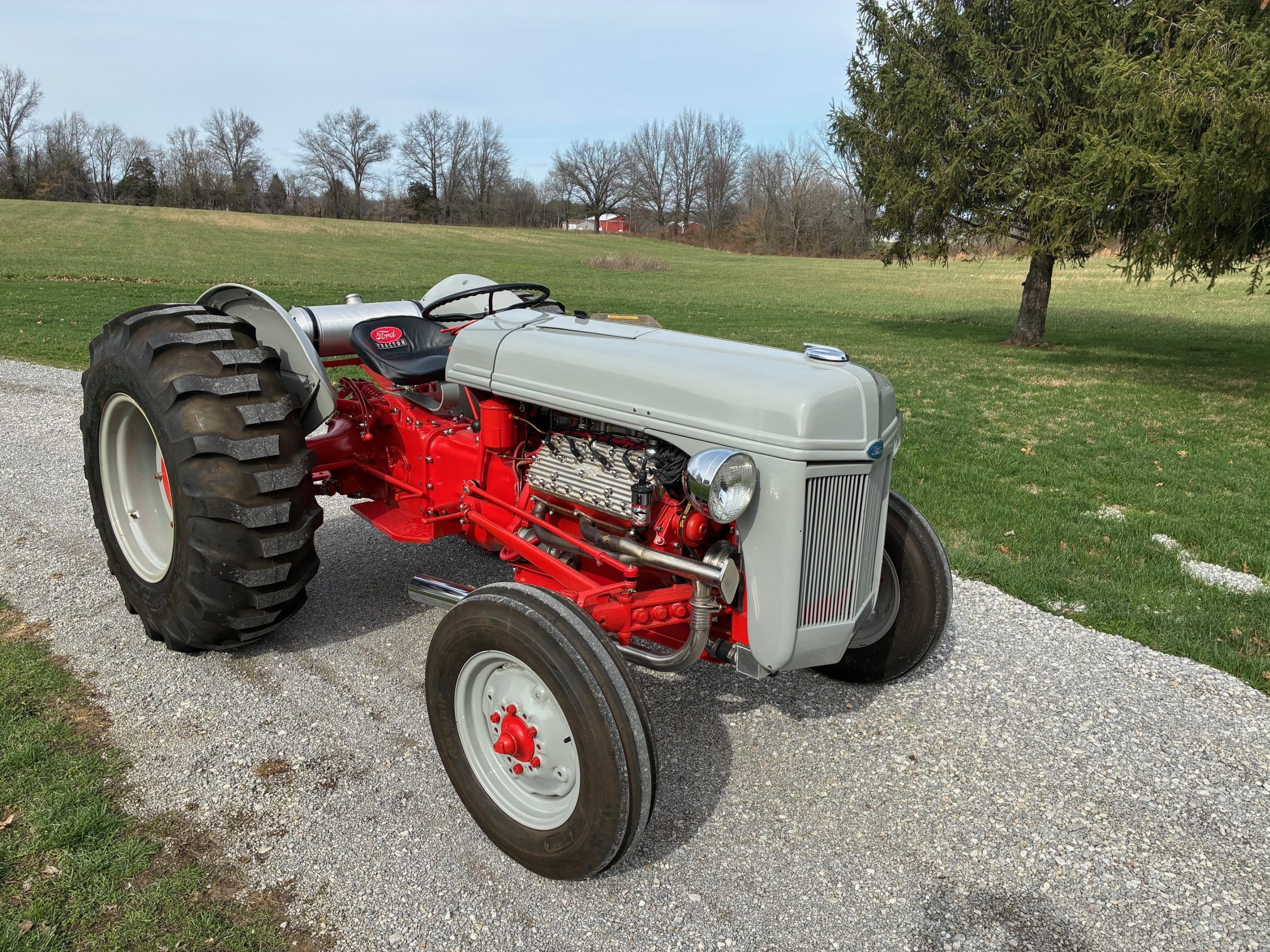 1947 Ford Tractor Flathead V8