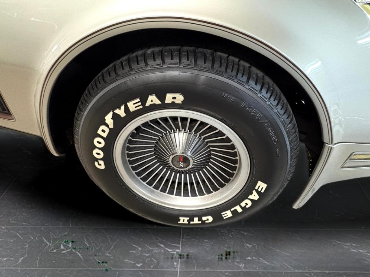 1982 Chevrolet Corvette Collector edition